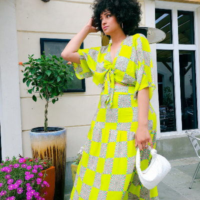 Lady McElroy Laetus Cube PSX_20220501_192333_Resized