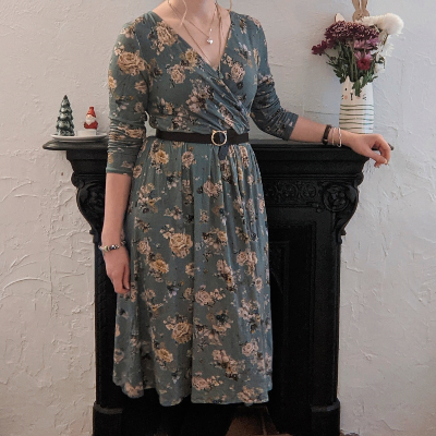 Lady McElroy Smoke Rose Smoke_Rose_4_1_