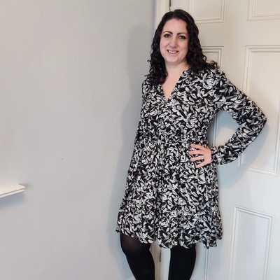 Lady McElroy Songbird Monochrome Webp.net-resizeimage_16_