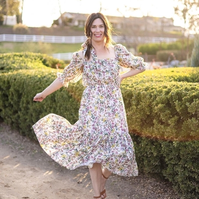 Lady McElroy Garden Paradise Webp.net-resizeimage_59__2