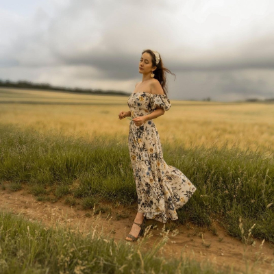 Lady McElroy Anaconda Anthesis anaconda_anthesis_-_buttermilk_-_griisette_1