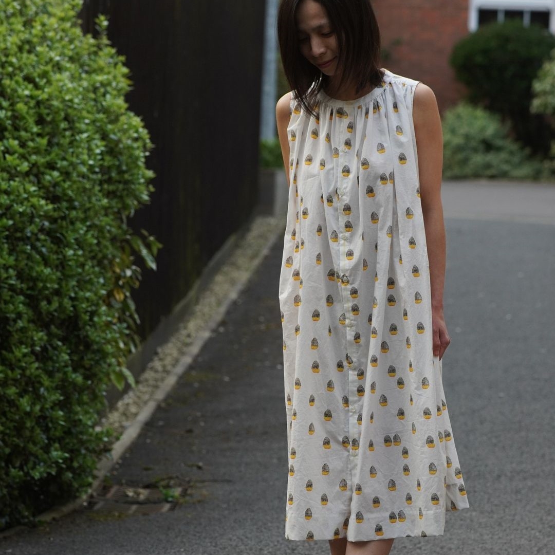 Lady McElroy Conical Array conical_array_-_white_-_chickpeasewinglove