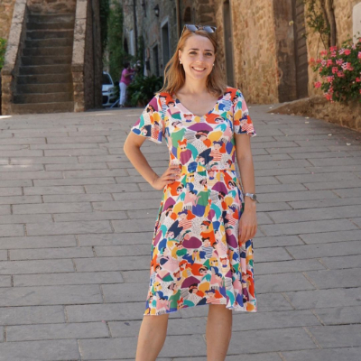 Lady McElroy Fashion Focused fashion_focused_-_crepe_jersey_-_puenktchen_naeht_1