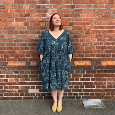 Lady McElroy Gerbera Hands On hands_on_-_cotton_-_erincharter_1