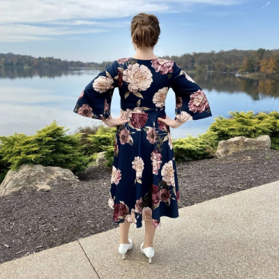 Lady McElroy Midnight Rosette midnight_rosette_-_scuba_-_stitch.hazel