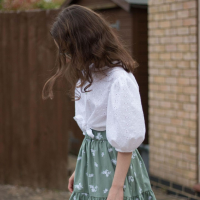 Lady McElroy Swiss Embroidery swiss_embroidery_-_apinchofsewing_3_